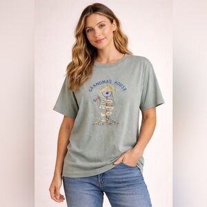 VINTAGE Briar Creek Sportswear | Grandma's House Embroidered T-Shirt | Large
